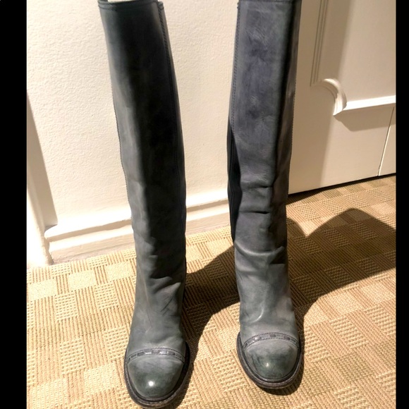 CHLOE Grey Leather Tall Boots - Picture 2 of 3